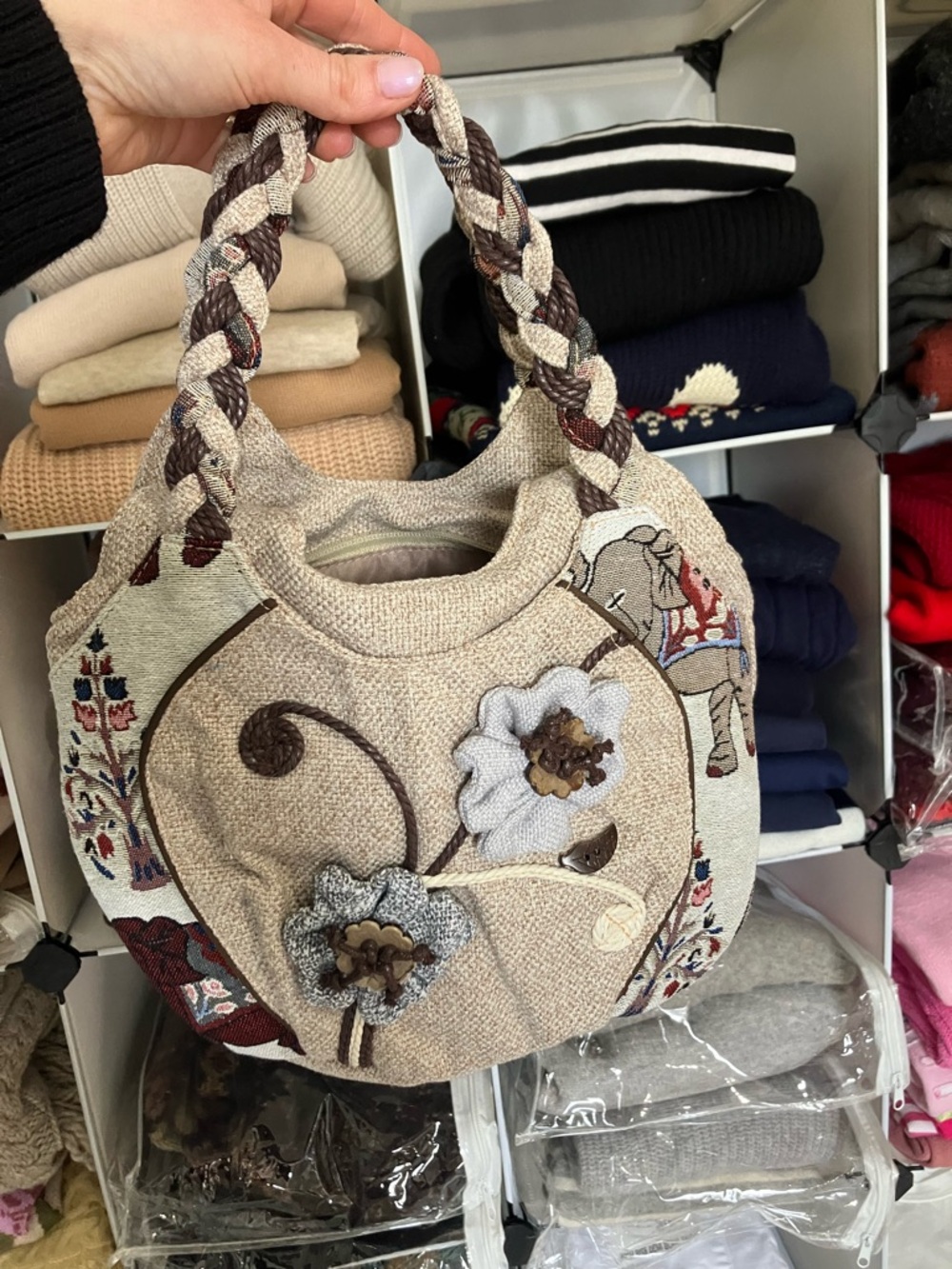 NWOT Floral Handbag